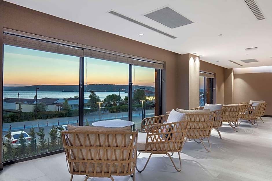 DoubleTree by Hilton Canakkale