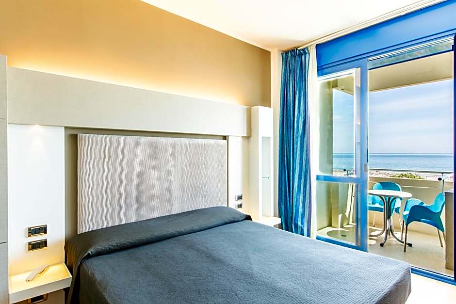 Hotel Baltic Riccione-Fronte Mare