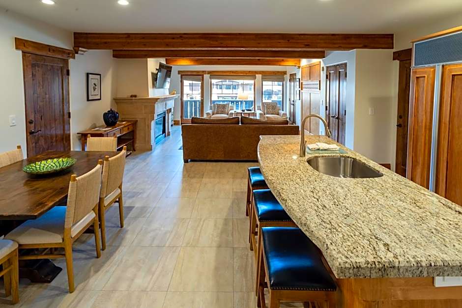 The Chateaux Deer Valley