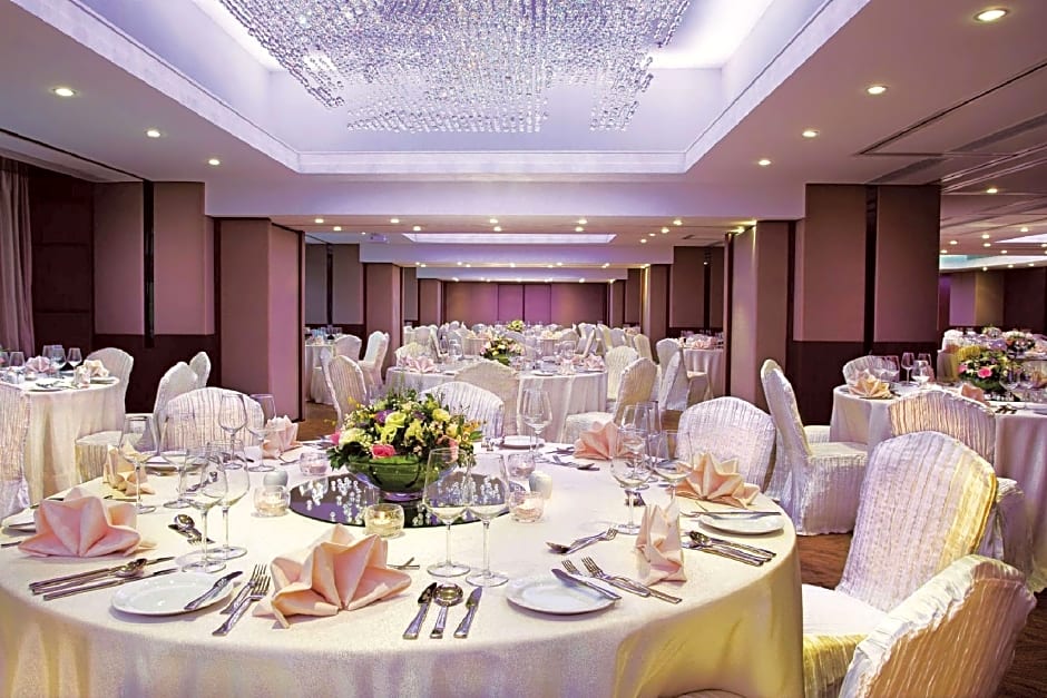 Harbour Plaza 8 Degrees