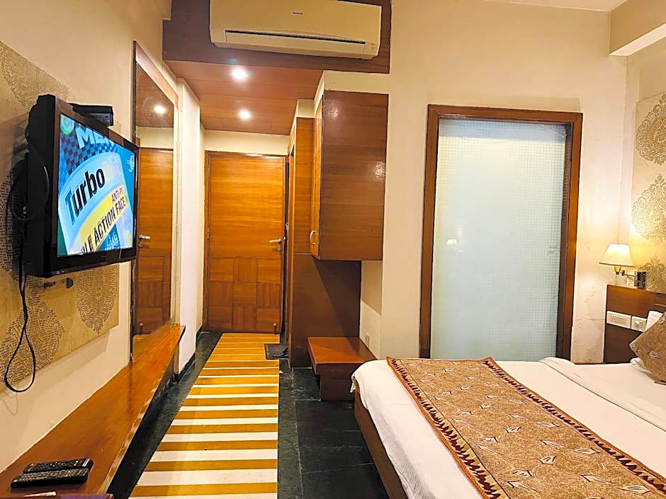 Hotel Shalimar Palace