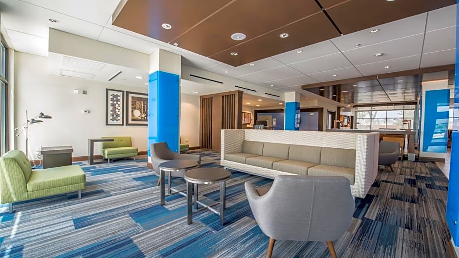 Holiday Inn Express & Suites Dripping Springs - Austin Area By IHG