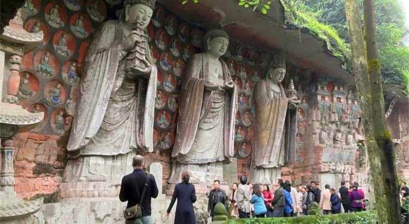 7Days Premium Chongqing Dazu Rock Carvings New Town