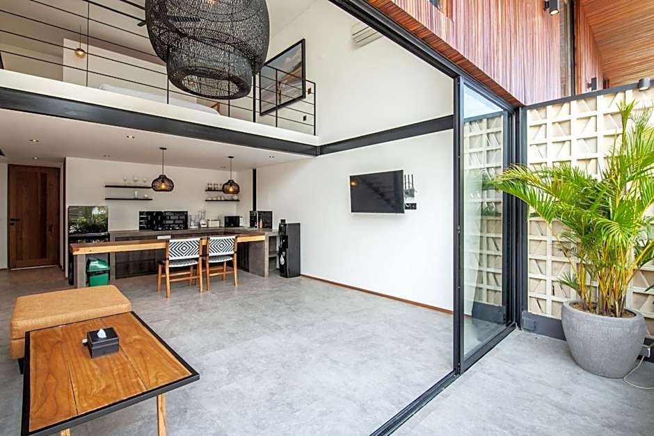 Modern Spacious Loft 200m From The Beach Canggu