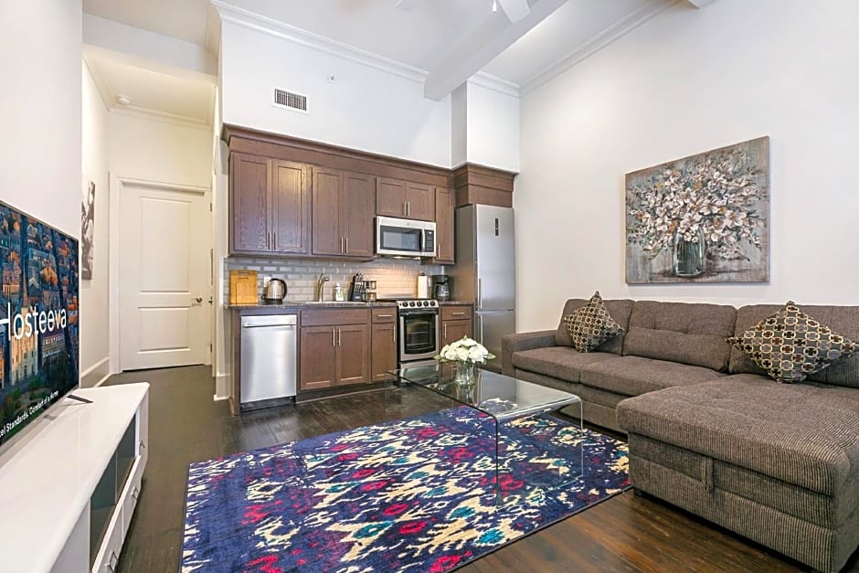 1 and 2 BR Private Condos Steps Away From French Quarter