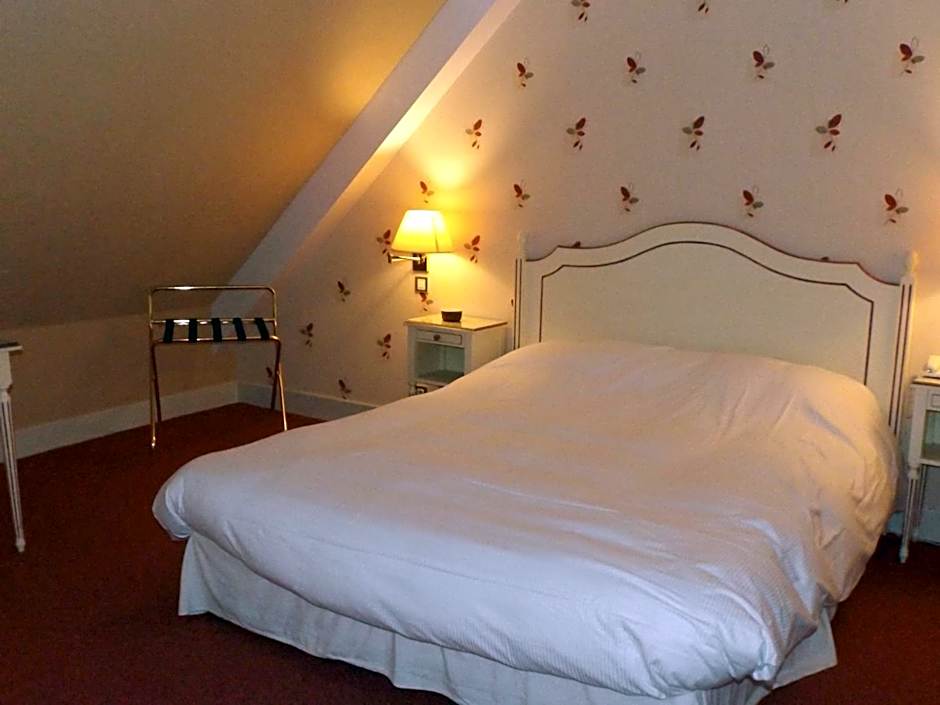 Château des Monthairons Hôtel Restaurant GastroMaison Spa privatif