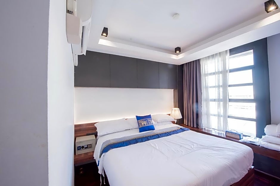 Elixir Hostel Bangkok