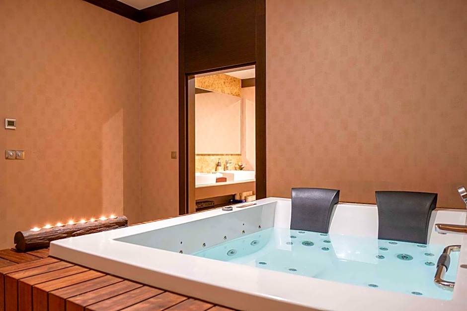 Clarion Hotel Istanbul Mahmutbey