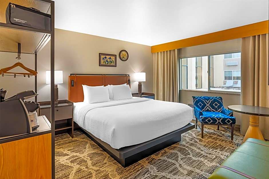 Best Western Plus GranTree Inn