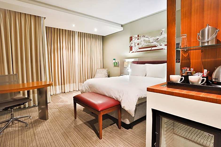 Holiday Inn Johannesburg-Rosebank By IHG