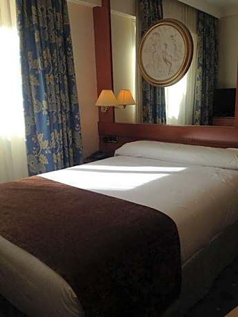 Single Rooms