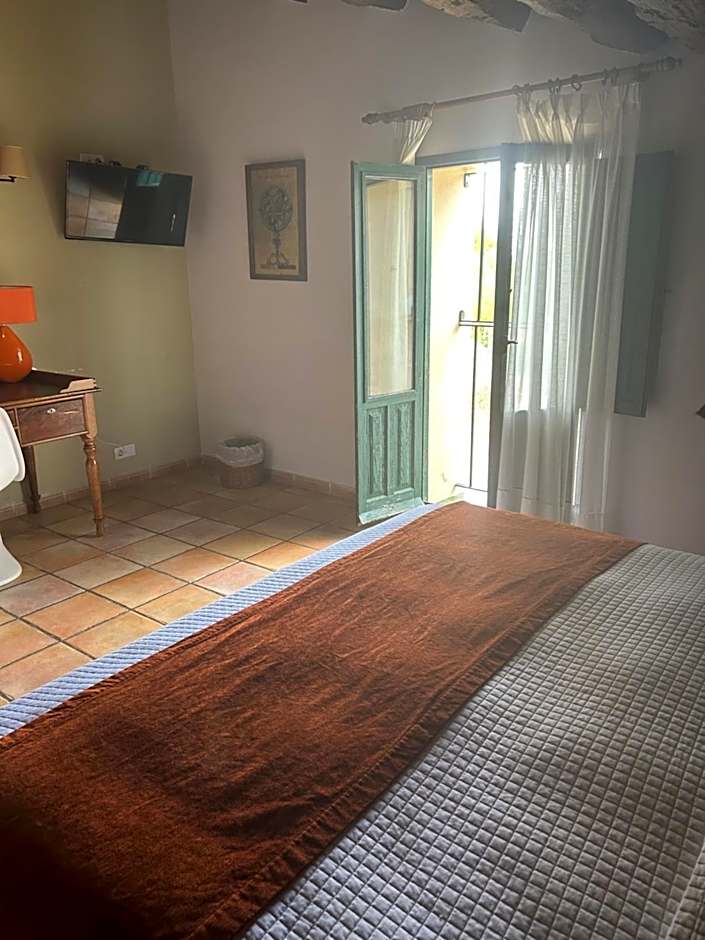 Hotel Rural Castillo de Biar Finca FANECAES