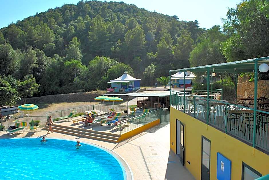 Camping Village Canapai