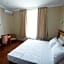 Hotel 725
