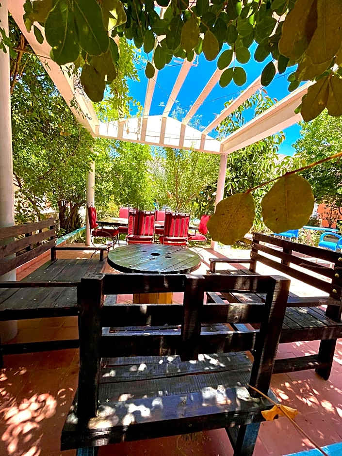 Hotel L'Arganier d'Ammelne-Tafraout