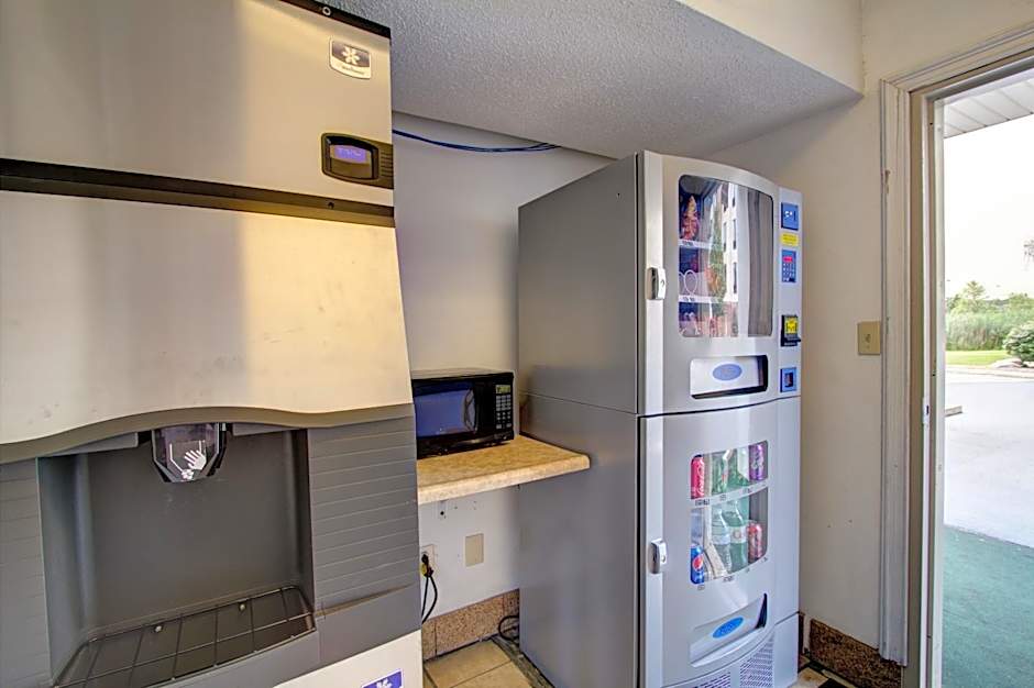 Motel 6 Richfield OH