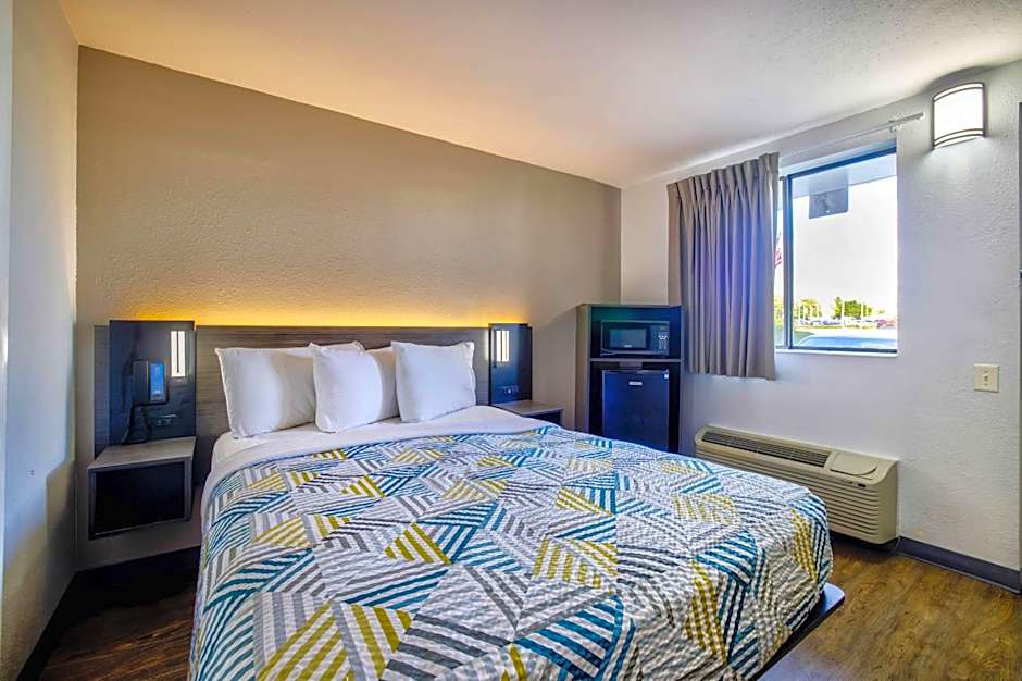 Motel 6-Jackson, MS
