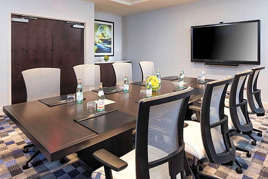 Sheraton Bloomington Hotel