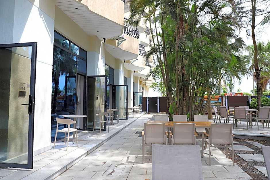 Excemon Beach Hotel Beihai