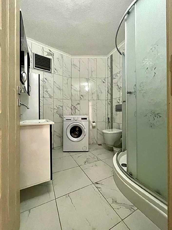 Shahin Golden Hotel  Apartments