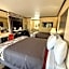Regency 7 Motel