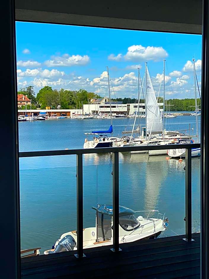 Hotel Port 110