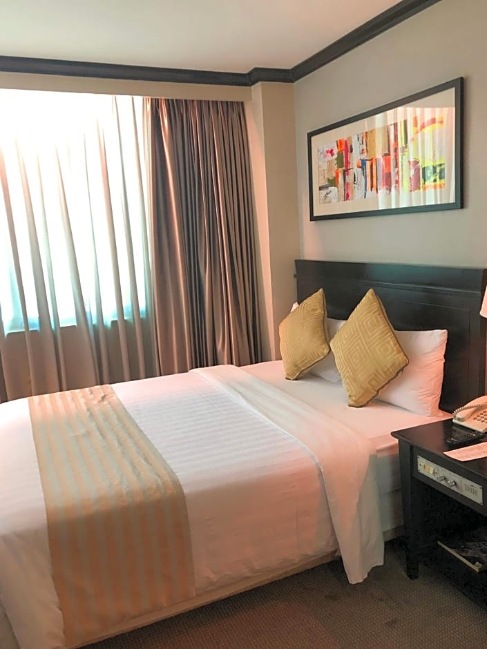 Tower Inn Makati Business Hotel