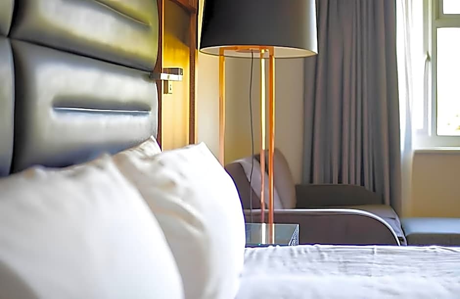 Elite Venue Selection Felbridge - Gatwick