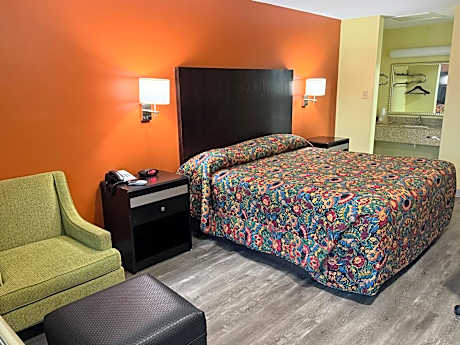 King Room - Non-Smoking