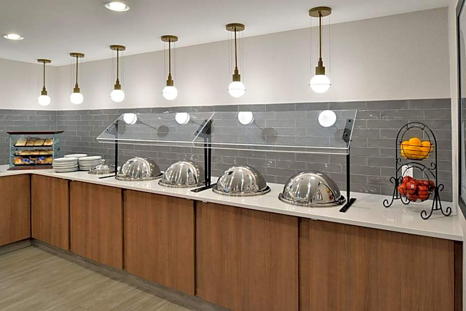 Holiday Inn Hotel & Suites Overland Park-Convention Center By IHG