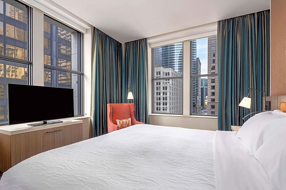Hilton Garden Inn - Chicago Central Loop