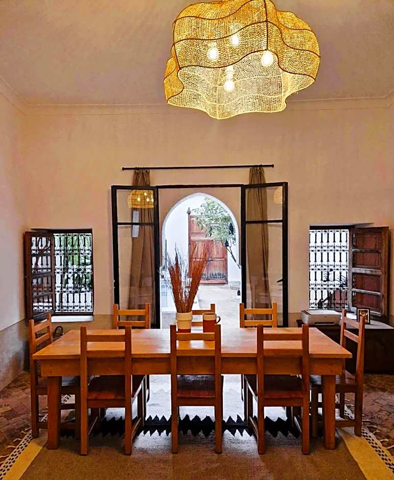 RIAD SAMAH