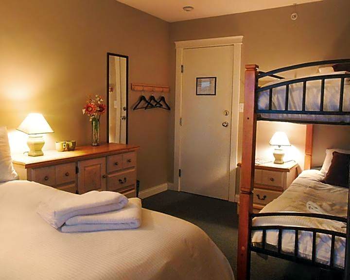 Painted Turtle Guesthouse