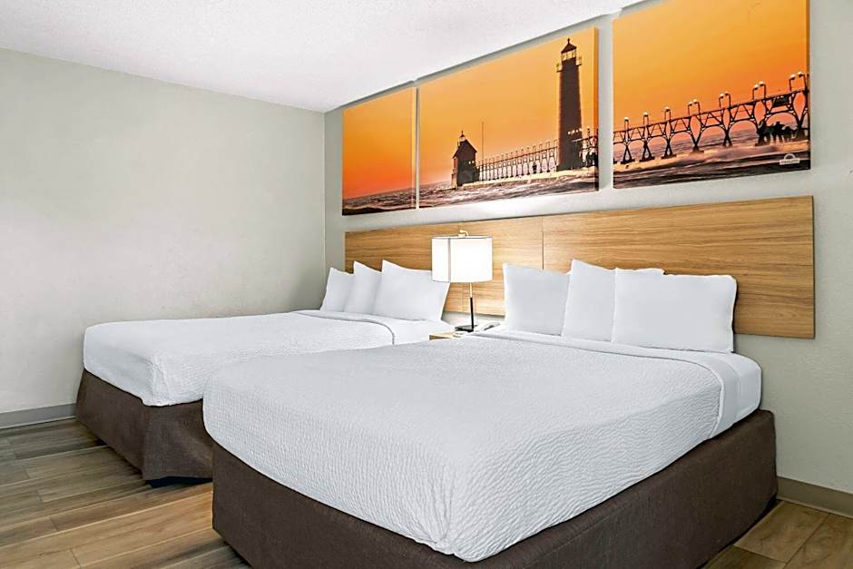 Days Inn & Suites by Wyndham Warren