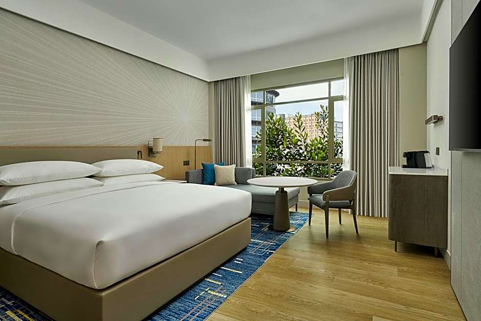 Photo 1 of 4 of Family 1 King Bed, City View
