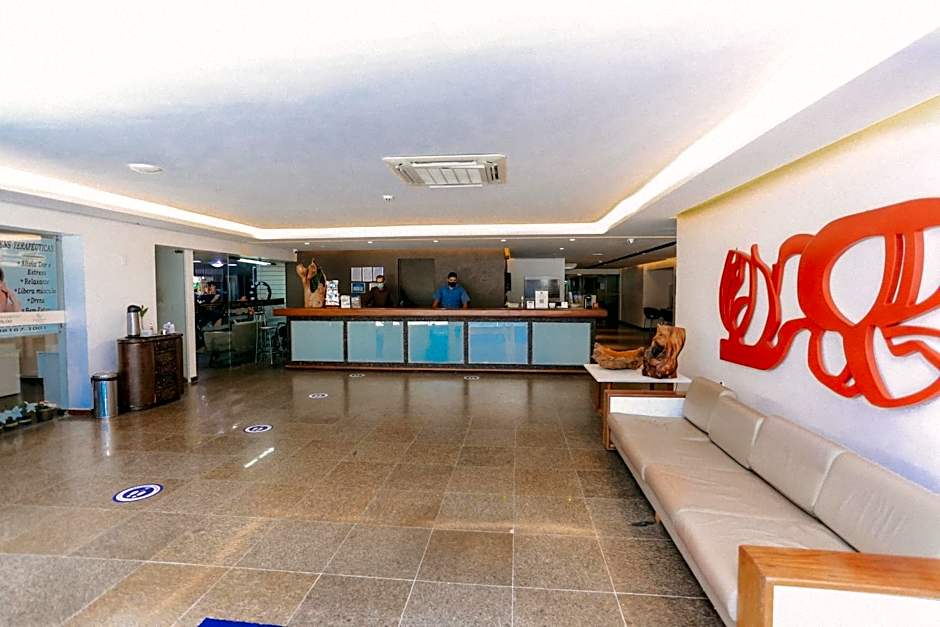 Pajuçara Praia Hotel