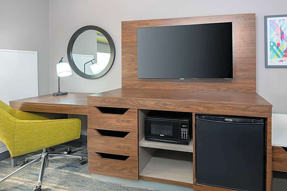 Hampton Inn By Hilton & Suites Cleveland-Beachwood