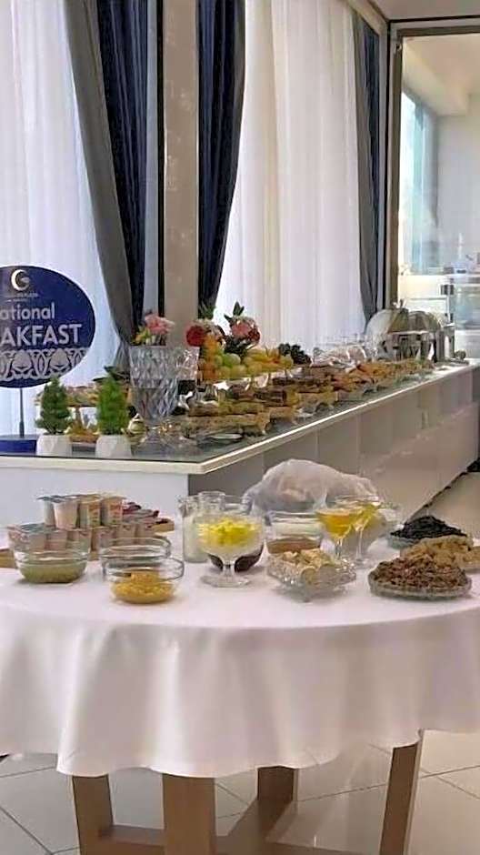 Garden Plaza Hotel