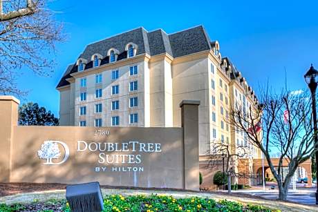DoubleTree Suites by Hilton at The Battery Atlanta