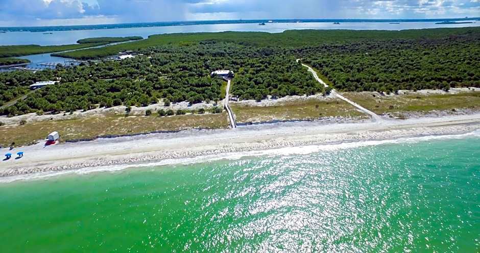 Holiday Inn Express Hotel & Suites Tampa-Oldsmar By IHG