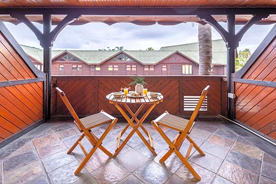 Knysna Log-Inn Hotel