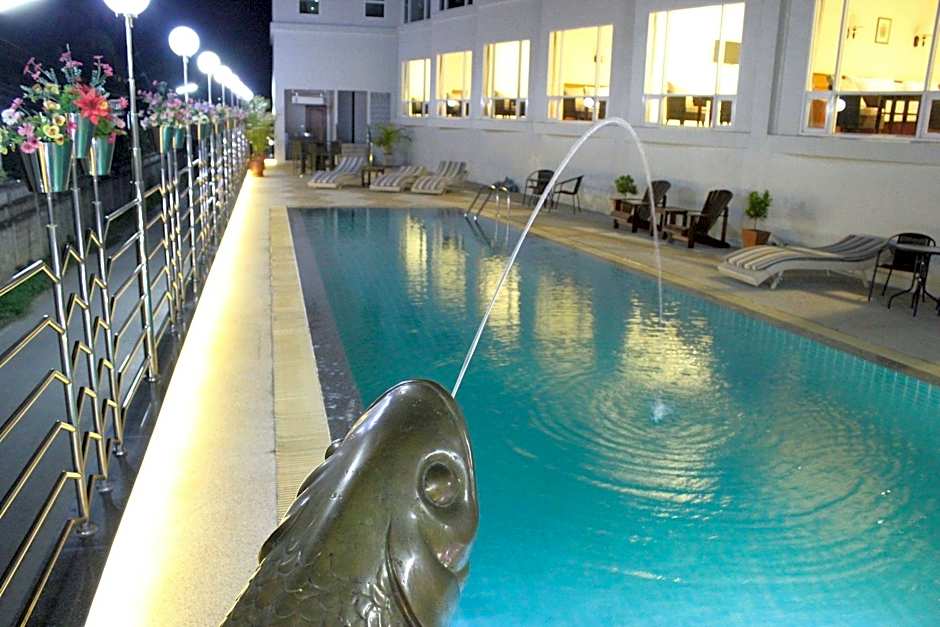 Kanchanaburi City Hotel