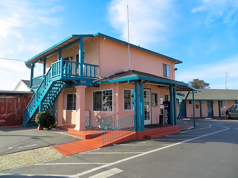 Riverside Inn & Suites Santa Cruz