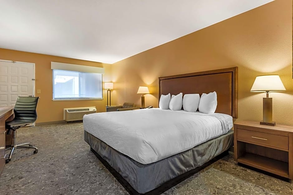 Best Western Plus Inn Scotts Valley
