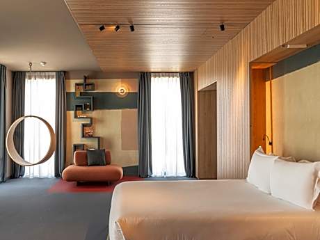 Superhero - Terrace Suite - 100 sqm PANORAMIC TERRACE