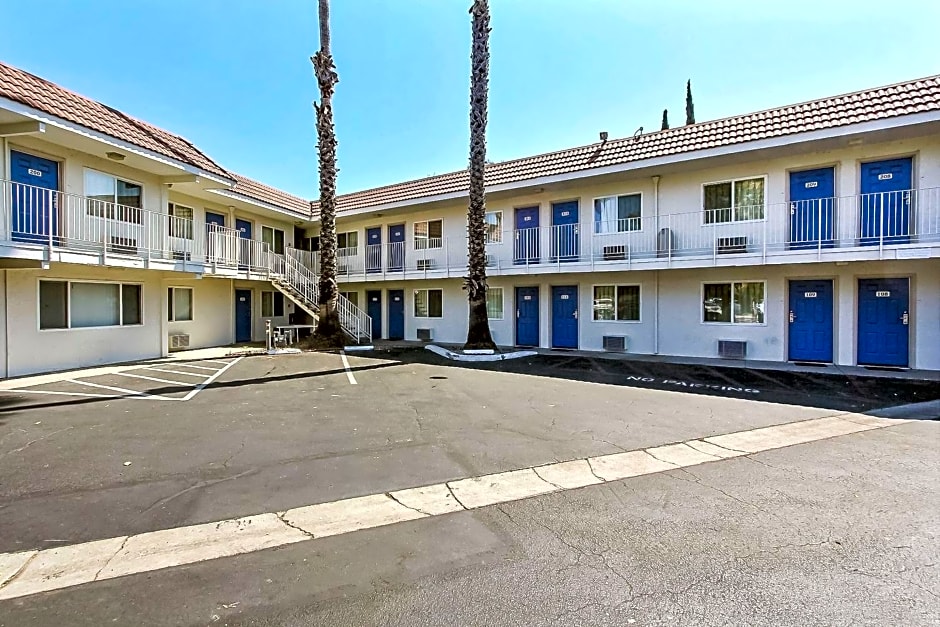 Motel 6-Campbell, CA - San Jose