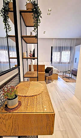 MELIGEO Suites Center of IOANNINA