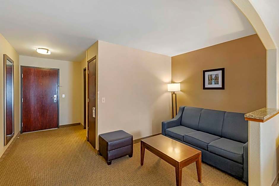 Comfort Inn & Suites Gillette near Campbell Medical Center