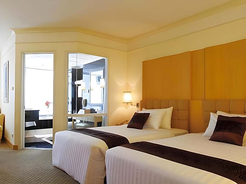 Miracle Grand Convention Hotel