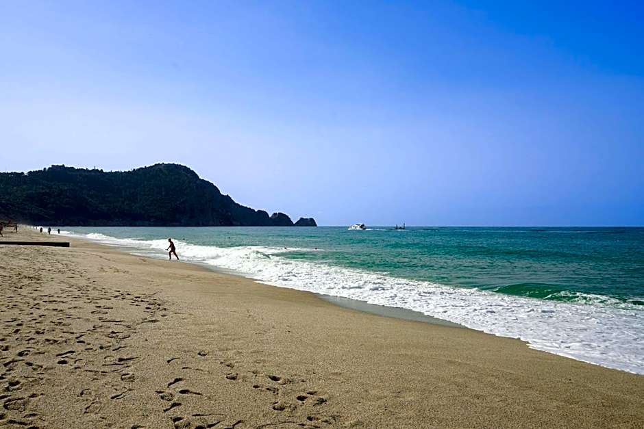 Kleopatra Arsi Hotel